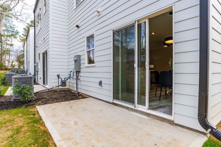 New construction Townhouse house 1037 Nano Tech Circle, Durham, NC 27704 - photo 33 33