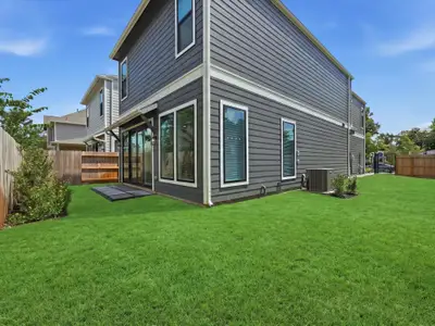 New construction Single-Family house 7208 Shadyvilla Ln, Houston, TX 77055 - image 3