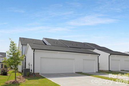 New construction Townhouse house 8127 Jacey Ln, Unit 43, Huntersville, NC 28078 - image