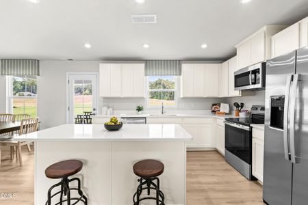 New construction Single-Family house 93 Day Farm Dr, Lillington, NC 27546 plan Cedar - image 13