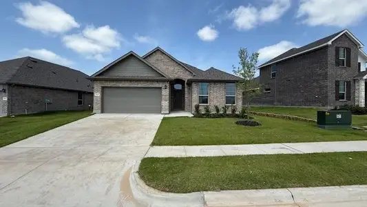 New construction Single-Family house 1948 Preakness Dr, Granbury, TX 76049 OXFORD- photo 0