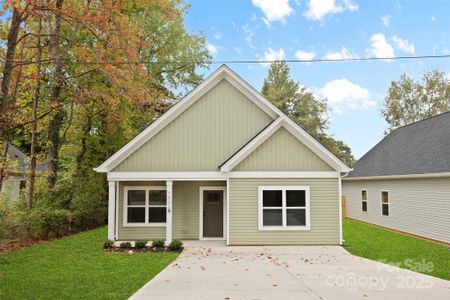 New construction Single-Family house 7813 Casa Loma Rd, Charlotte, NC 28269 - image