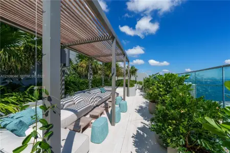 New construction Condo house 1400 Biscayne Blvd, Unit 5003, Miami, FL 33132 - image