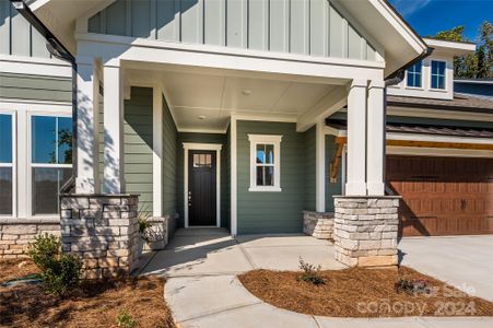 New construction Single-Family house 1216 Meander Ln, Waxhaw, NC 28173 The Preserve- photo 2 2