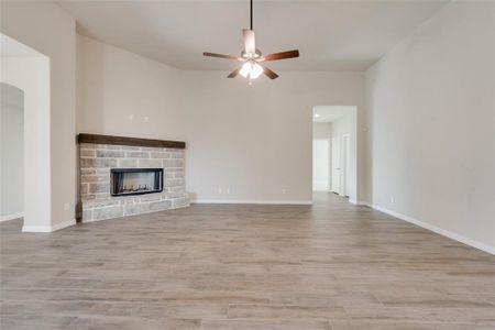 New construction Single-Family house 1128 Trinity Dr, Springtown, TX 76082 Colca II FE- photo 27 27