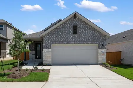New construction Single-Family house 121 Knockout Rose Dr, San Marcos, TX 78666 plan Travis - image