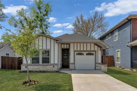 New construction Single-Family house 326 S Main St, Cedar Hill, TX 75104 - image