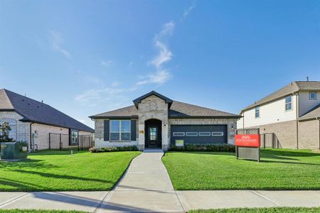 New construction Single-Family house 13241 Golden Isle Drive, Texas City, TX 77568 - photo 0