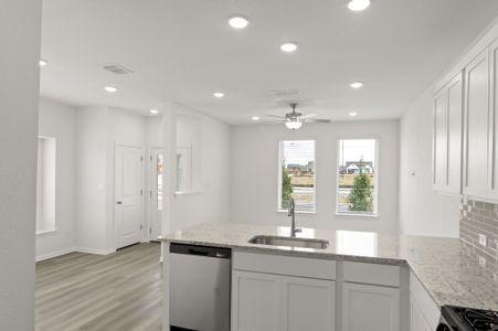 New construction Single-Family house 1624 Esplanade Pkwy, San Marcos, TX 78666 plan 2025 - image 18