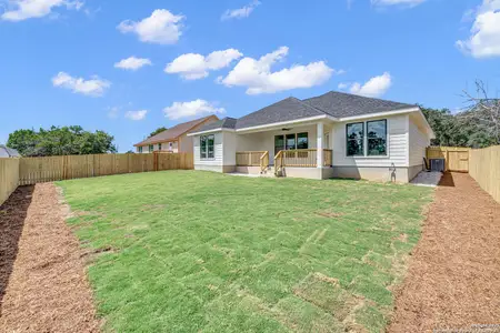 New construction Single-Family house 1556 Rimrock, Spring Branch, TX 78070 - image