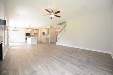 New construction Single-Family house 196 Abingdon Farms Dr, Selma, NC 27576 null- photo 8 8