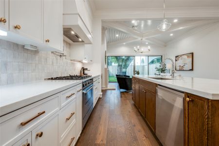 New construction Single-Family house 2434 Quenby St, Houston, TX 77005 - image 11