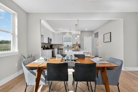 New construction Single-Family house 5904 Rotunda Vw, Austin, TX 78747 - image 5