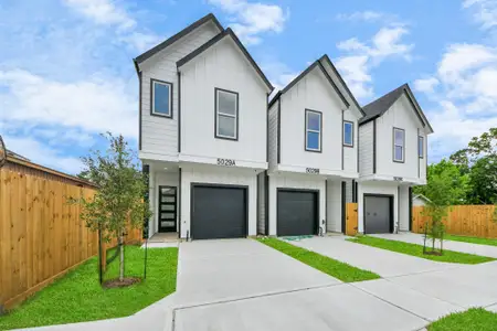 New construction Single-Family house 5029 Broom St, Unit B, Houston, TX 77091 - image