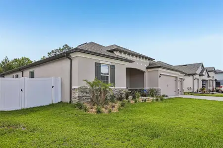 New construction Single-Family house 902 Tierra Dr, Spring Hill, FL 34609 - image