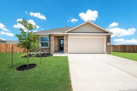 New construction Single-Family house 909 Riviera Ct, Seguin, TX 78155 Bradwell- photo 0 0