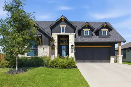 New construction Single-Family house 605 Eagle Bend Ln, Burleson, TX 76028 - image
