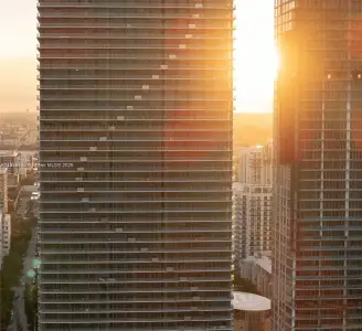 New construction Condo house 700 NE 24th St, Unit 706, Miami, FL 33137 - image