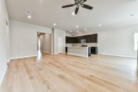 New construction Single-Family house 3915 Sugardale St, Baytown, TX 77521 - image 13