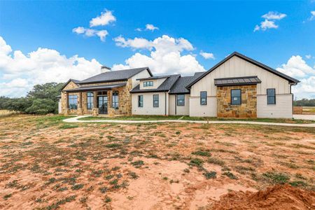 New construction Single-Family house 8015 Brownie Luker Boulevard, Granbury, TX 76048 - photo 0