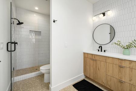 New construction Single-Family house 1007 E 15Th St, Unit 2, Austin, TX 78702 - image 5