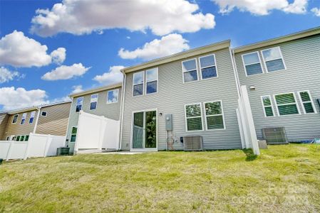 New construction Townhouse house 14825 Tamarack Dr, Unit 134/Frasier, Charlotte, NC 28278 Frasier- photo 40 40