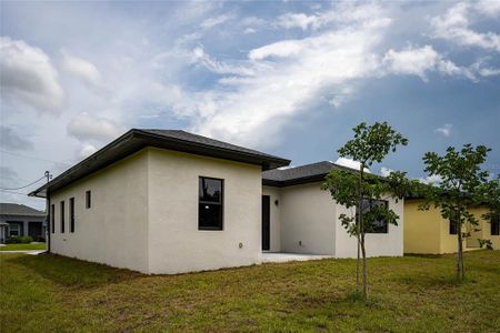 New construction Single-Family house 183 Sesame Rd E, Rotonda West, FL 33947 - image