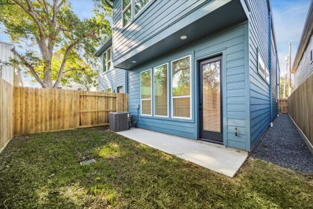 The Heights Haus Collection by Riverway Homes in Houston - image 4