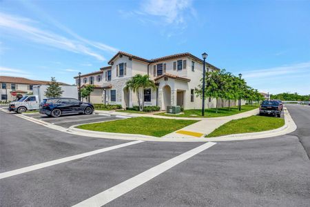 New construction Townhouse house 24663 Sw 118Th Pl, Homestead, FL 33032 - photo 0