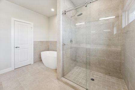 New construction Single-Family house 3911 Willowbend Pt, Houston, TX 77025 - image 8