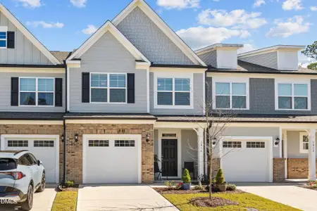 New construction Townhouse house 1014 Culloden Cir, Durham, NC 27713 - image