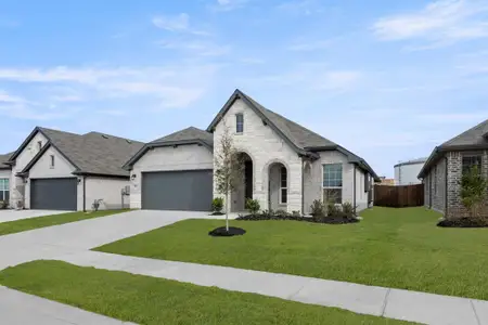 New construction Single-Family house 810 Misty Ln, Cleburne, TX 76033 plan Concept 2065 - image