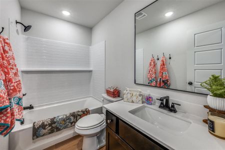 Sanger Circle by Ultra Homes in Sanger - image 7