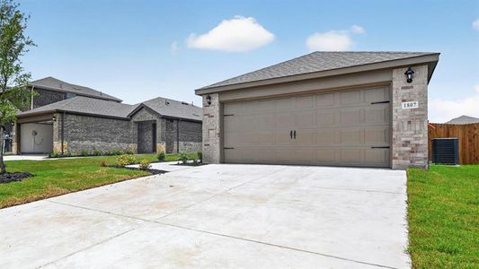 New construction Single-Family house 1807 Teton River Dr, Blue Ridge, TX 75424 plan Caroline - image