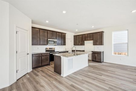 New construction Single-Family house 13432 E 110Th Wy, Commerce City, CO 80022 null- photo 9 9