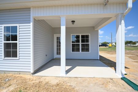 New construction Single-Family house 100 Hudson Village Dr, La Grange, NC 28551 plan Smith - image 17