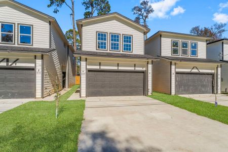 New construction Single-Family house 8155 Crestview Dr, Houston, TX 77028 - image