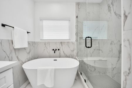 New construction Single-Family house 7725 Hammerly Blvd, Houston, TX 77055 - image 8