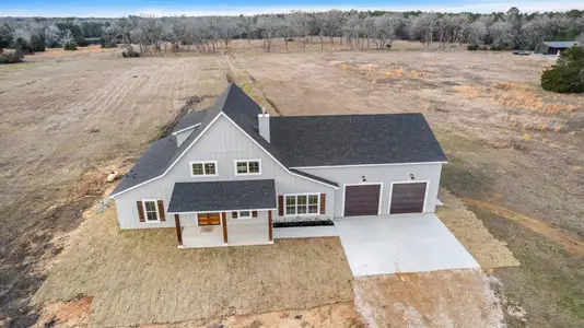 New construction Single-Family house 95 Longhorn Lp, New Waverly, TX 77358 - image