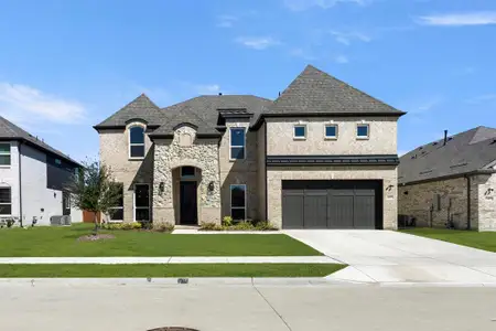 New construction Single-Family house 6109 Shasta Creek Rd, Celina, TX 75009 plan Maverick 2F (w/Media) - image