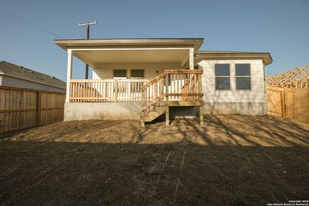 New construction Single-Family house 8706 Campacaus Trl, San Antonio, TX 78252 null- photo 8 8