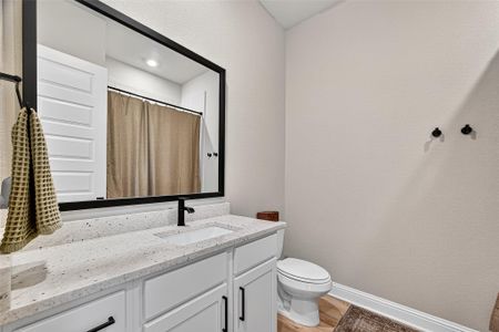 New construction Single-Family house 2135 Tioga View Dr, Iowa Colony, TX 77583 - image 17