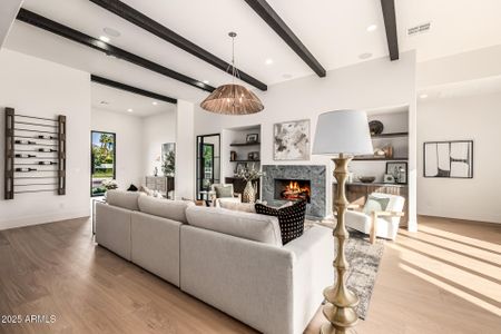 New construction Single-Family house 5739 E Calle Del Paisano, Phoenix, AZ 85018 - image 13