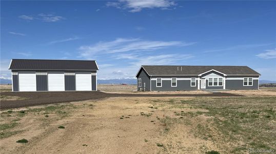 New construction Single-Family house 17913 Slavin Way, Platteville, CO 80651 - photo 0