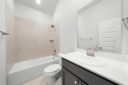 New construction Single-Family house 8292 Honeywell Ave, Greenville, TX 75402 plan Glenbrook IV - image 5