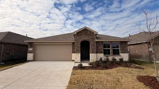 New construction Single-Family house 8445 Hollymead Ln, Fort Worth, TX 76131 plan LAKEWAY - image