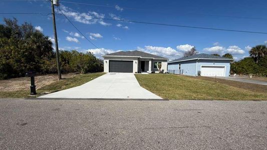New construction Single-Family house 122 Naomi Pl, Rotonda West, FL 33947 - image