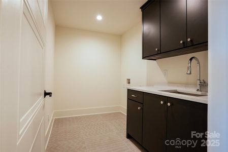 New construction Single-Family house 719 Charles Ave, Charlotte, NC 28205 - image 14