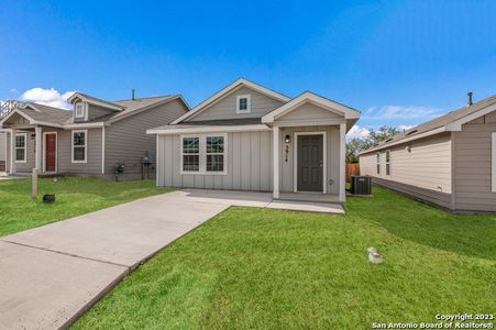 New construction Single-Family house 3926 Greensfield Way, San Antonio, TX 78223 Montour- photo 0