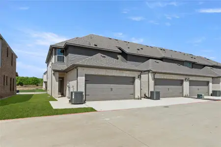New construction Townhouse house 4008 Avion Dr, Sanger, TX 76266 plan Graham - image 2